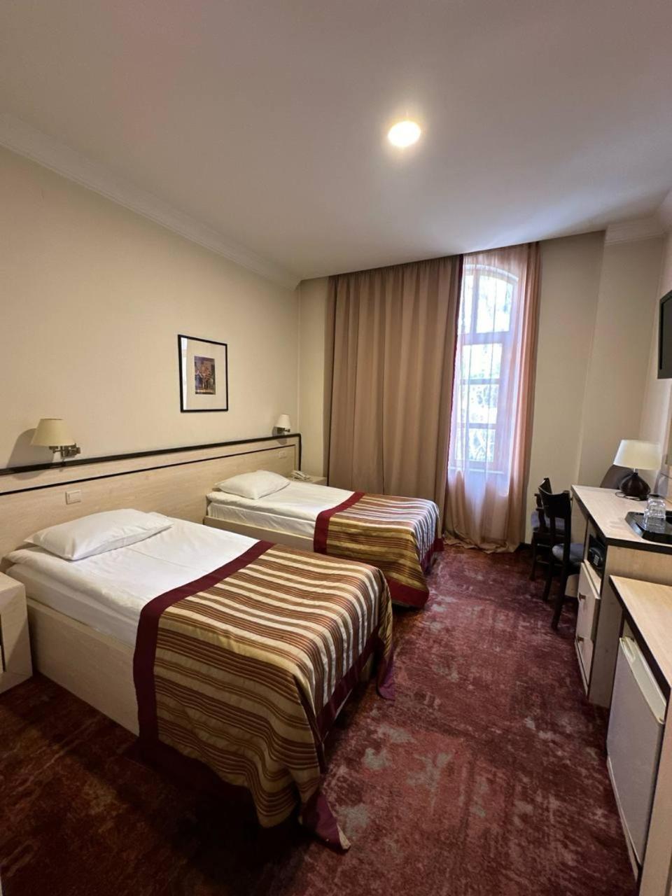 Hotel Rike Park Tbilisi Exteriör bild