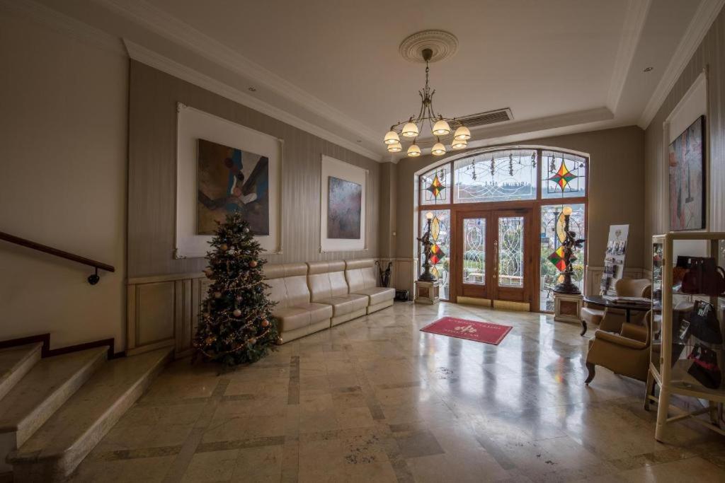 Hotel Rike Park Tbilisi Exteriör bild